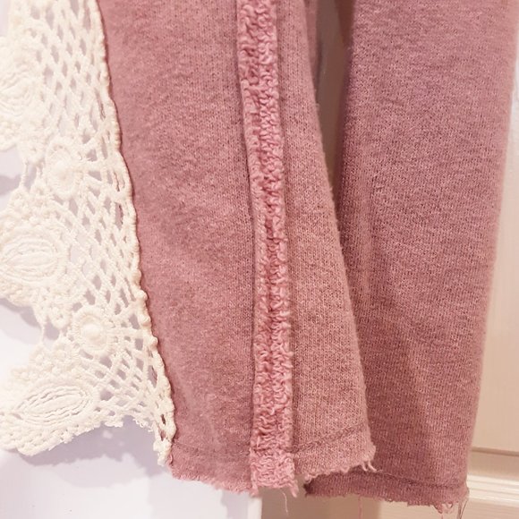 Free People Women's Sz M Lace Back Pink Oversized Sweatshirt Top - Picture 4 of 6